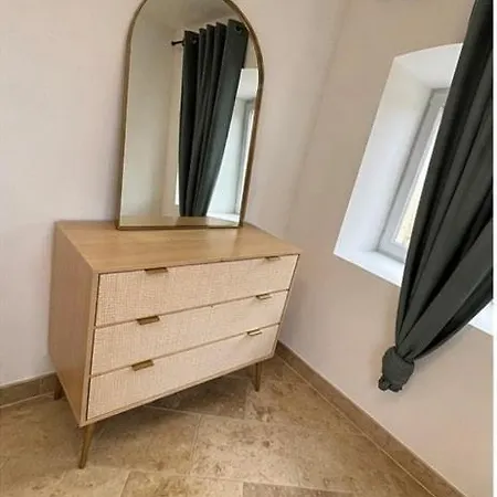 Prázdninový dům Du Neabout Avec Jacuzzi Privatif Et Terrasse *